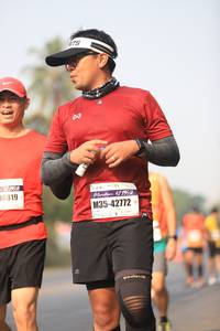 BIB: 16819, 42195, 42772
                            <button type="button" onclick="openModal(8348778)" class="btn btn-primary btn-sm float-right btn-popup" data-toggle="modal" data-target=".modal-high-quality">
                        <i class="fas fa-shopping-cart"></i> Add to Cart
                    </button>
                                            <button type="button" onclick="isThisMe(8348778, true)" class="btn btn-success btn-sm float-right btn-popup btn-isme hidden" data-toggle="tooltip" data-placement="bottom" title="นี่คือรูปของคุณใช่ไหม คลิกที่นี่เพื่อเอาเข้าอัลบั้ม">
                        <i class="fas fa-plus"></i> Add to album
                    </button>
                    <button type="button" onclick="isThisMe(8348778, false)" class="btn btn-warning btn-sm float-right btn-popup btn-isnotme hidden">
                        <i class="fas fa-ban"></i> Remove from album
                    </button>